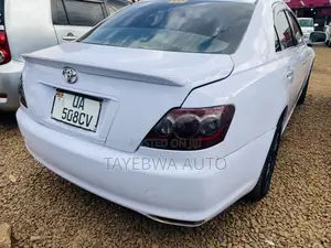 Toyota Mark X 2005