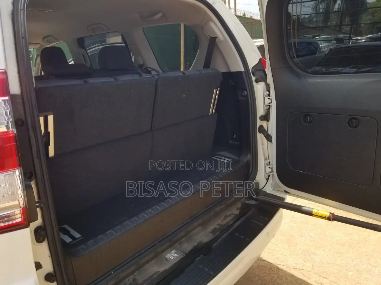 Toyota Land Cruiser Prado 2017 White