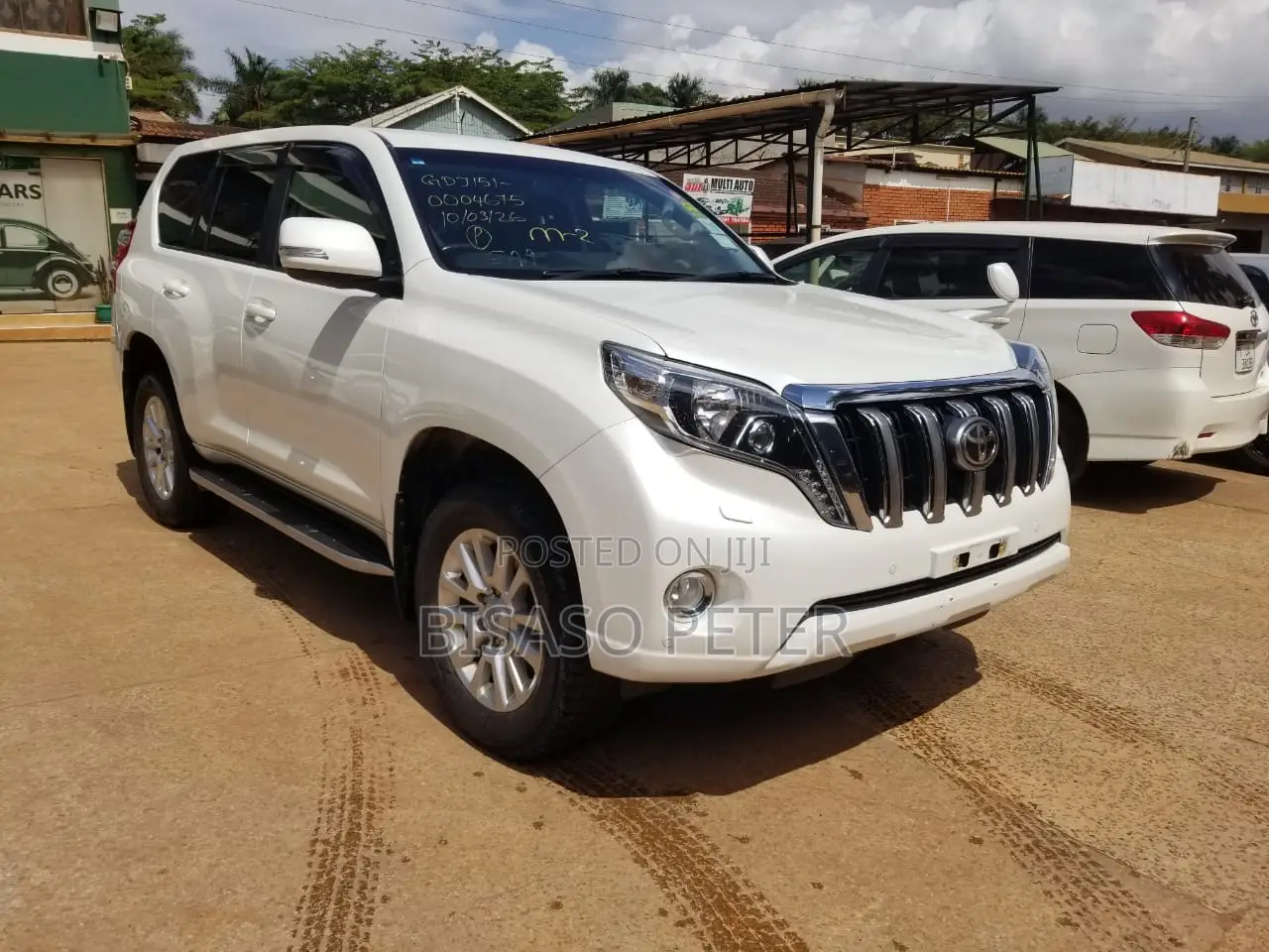 Toyota Land Cruiser Prado 2017 White