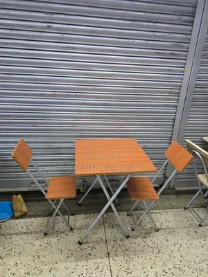 Students, Campusers Foldable Reading Table and Chairs