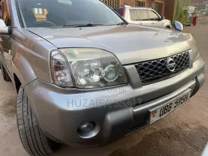 Nissan X-Trail 2012 Silver