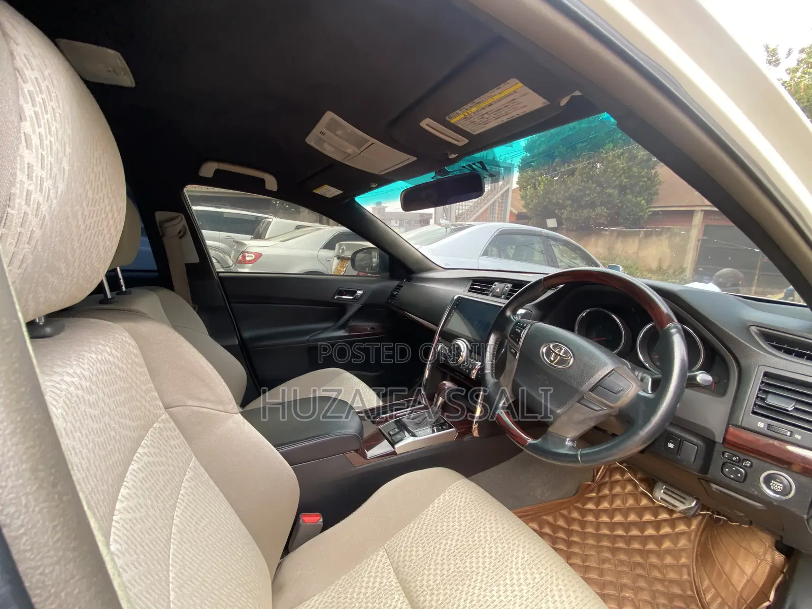 Toyota Mark X 2011 White
