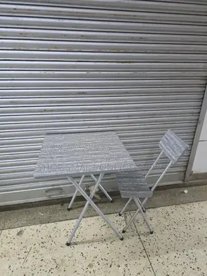 X-Shaped Reading Foldable Table and Chair