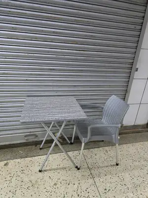 Plastic Portable Noble Chair and Table