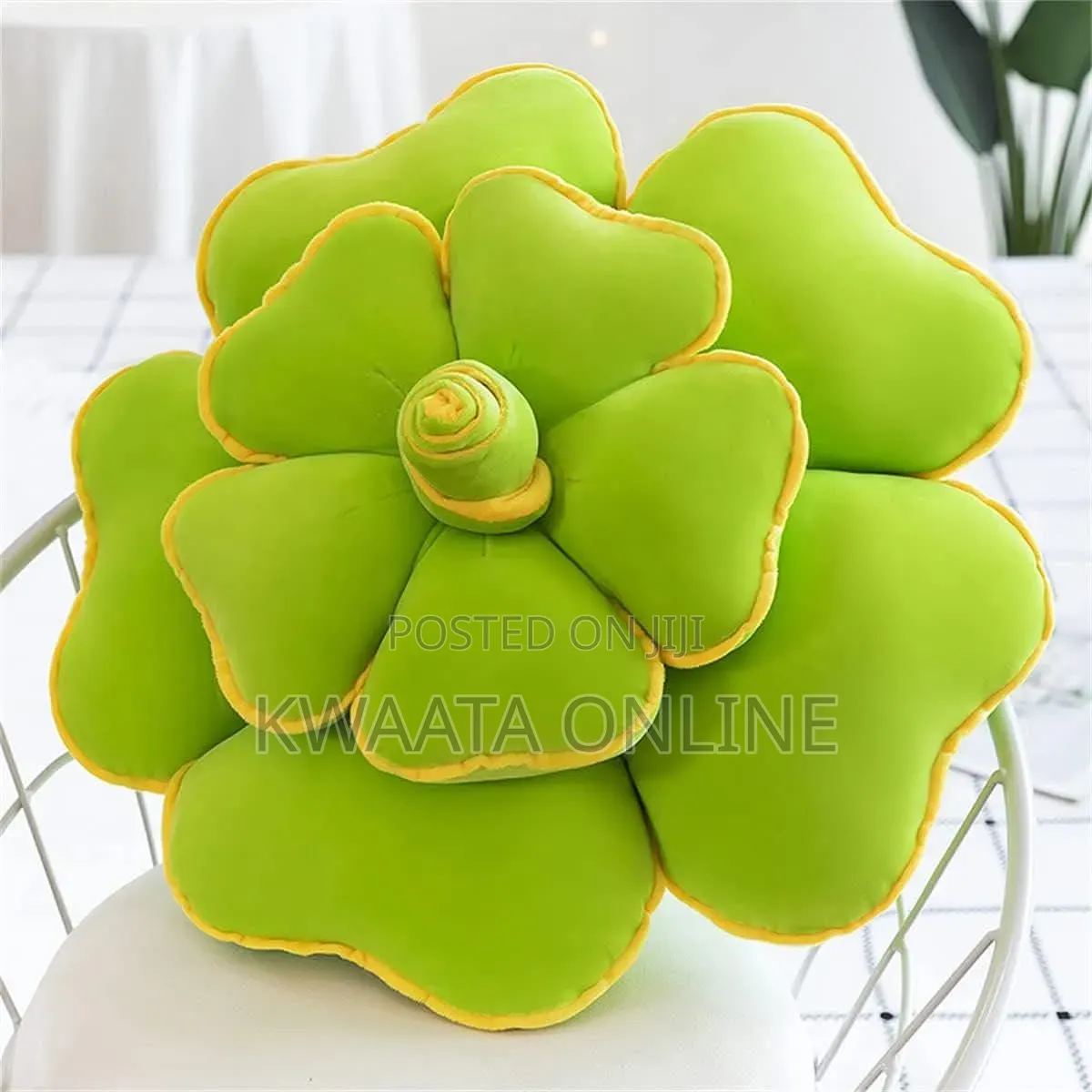 Soft Plush Seating Cushion Aesthetic Pillows for Bedroom Sofa Chair