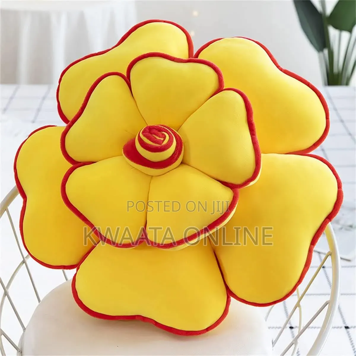 Soft Plush Seating Cushion Aesthetic Pillows for Bedroom Sofa Chair
