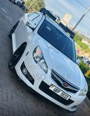 Subaru Legacy 2011 White