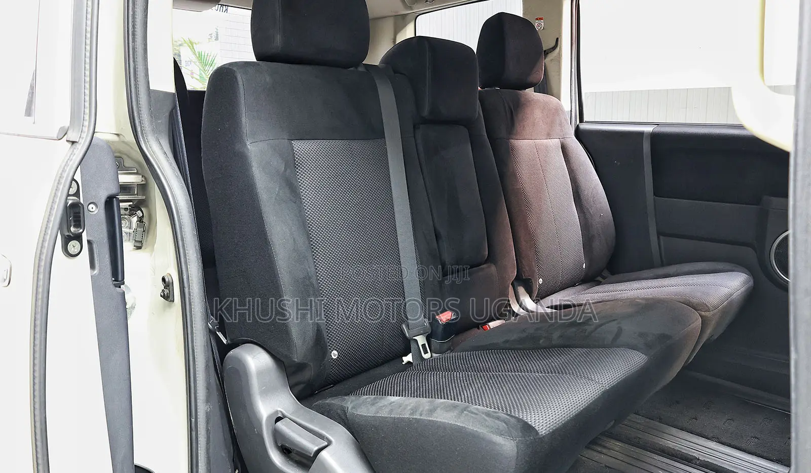 Mitsubishi Delica D:5 2013 White
