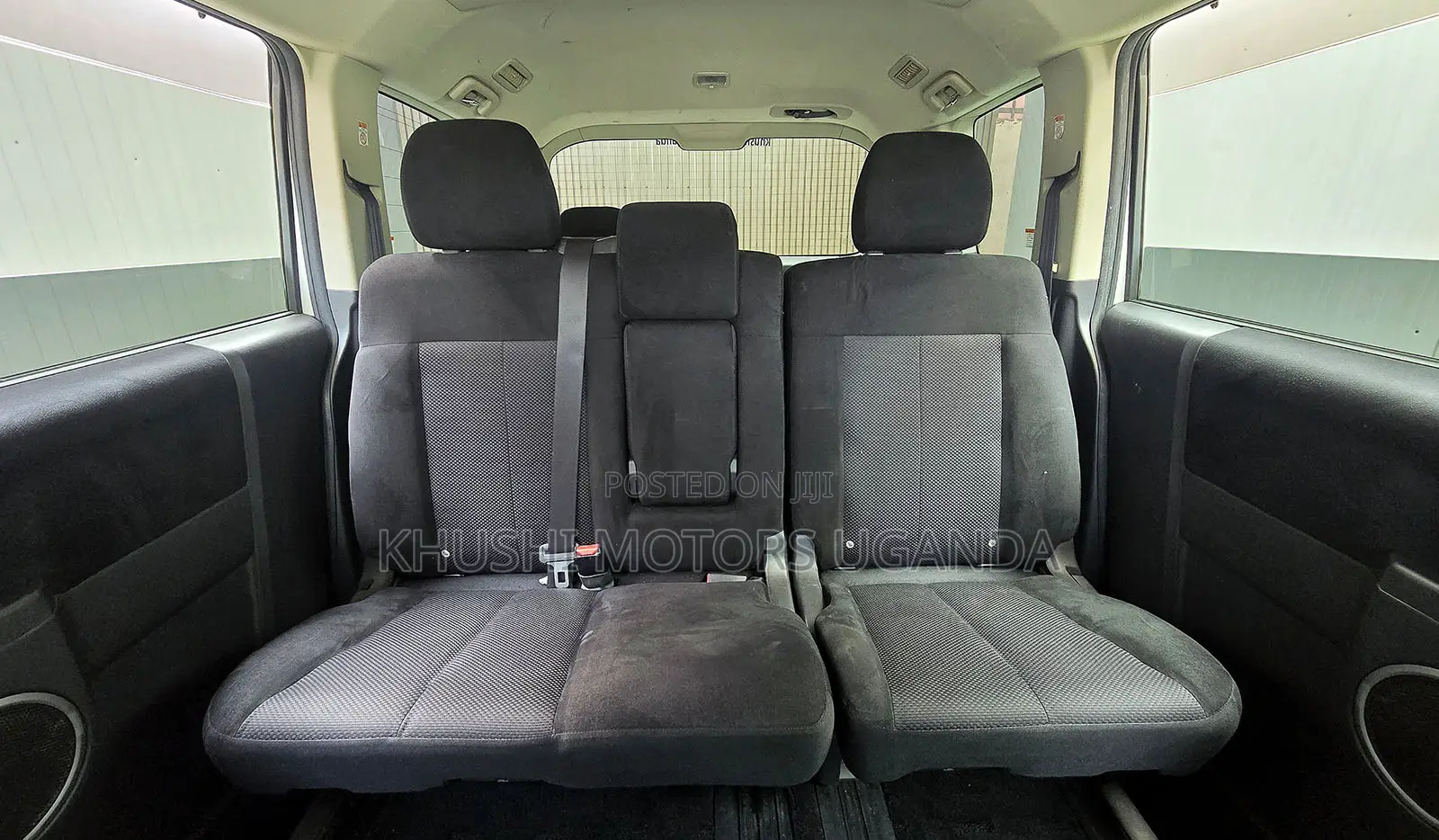 Mitsubishi Delica D:5 2013 White