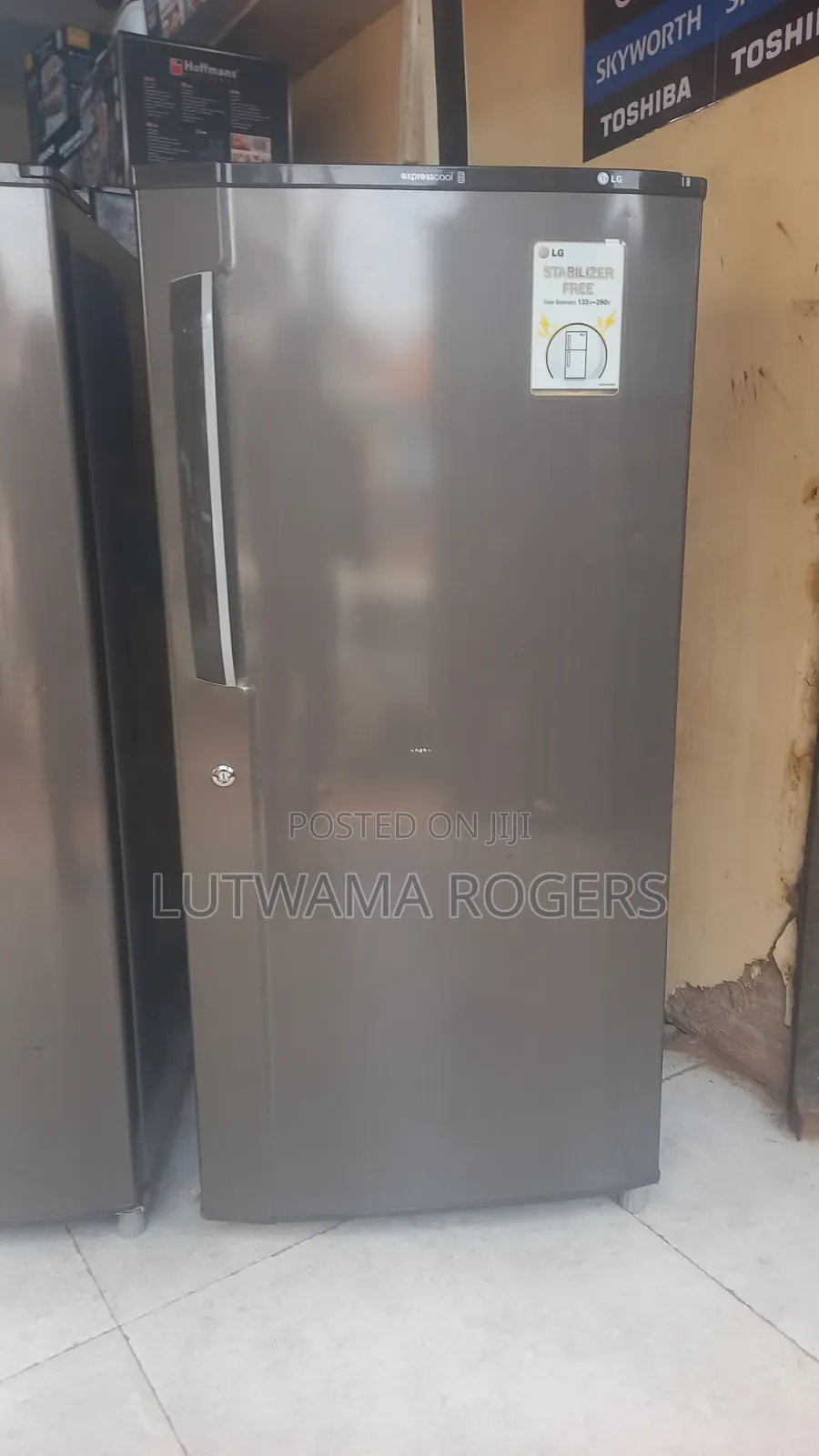 Lg Single Door Fridge 220ltrs