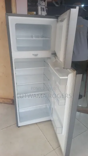 Hisense Fridge 270ltrs With Dispenser
