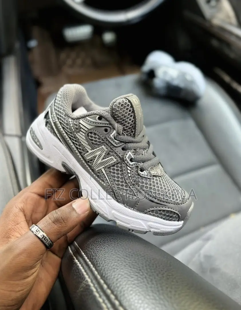New Balance 740 Grey Phantom