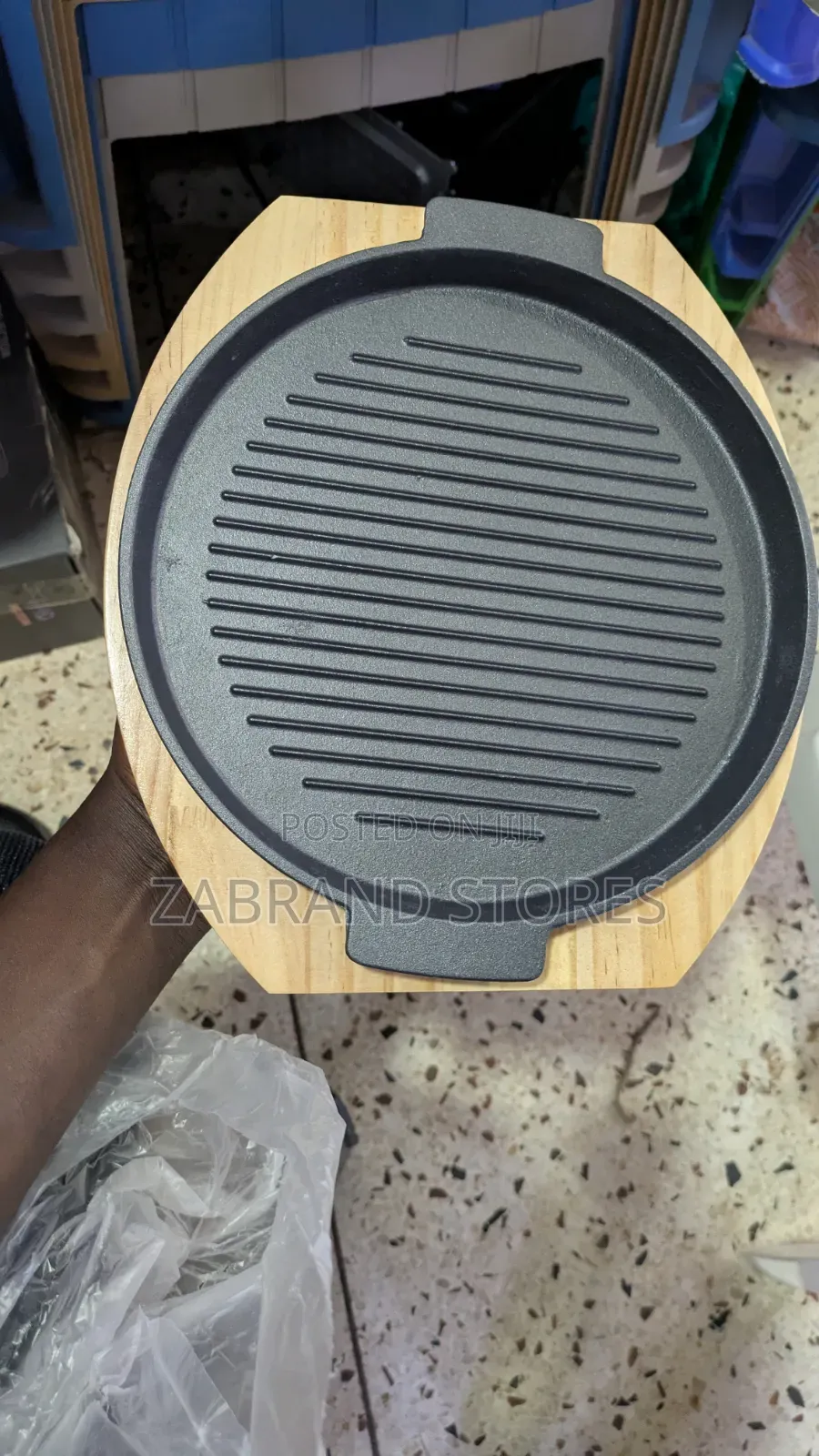 Sizzling Platter/ Wooden Base Cast Iron Plate