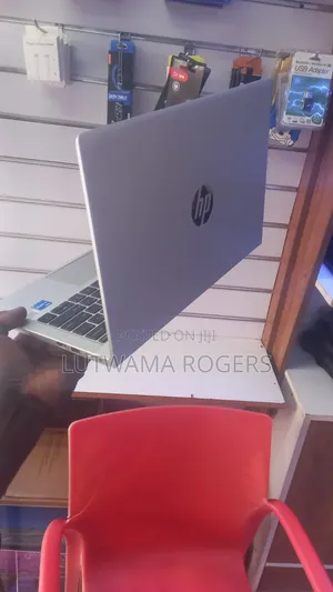 Laptop HP ProBook 430 G8 16GB Intel Core i5 SSD 256GB