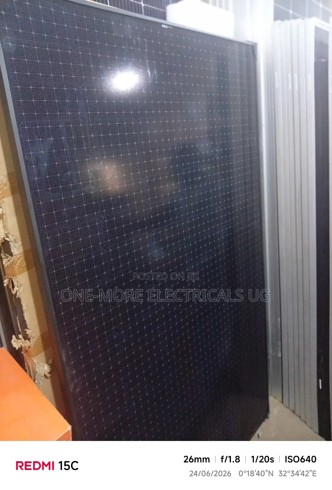 Genuine Solar Panels 450w,/24volts