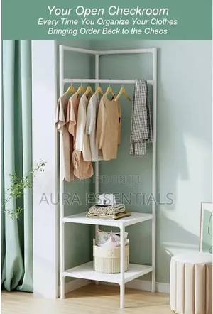 Multifunctional Simple Metallic Corner Rack