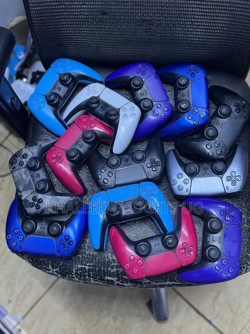 Sony Playstation 5 Controllers