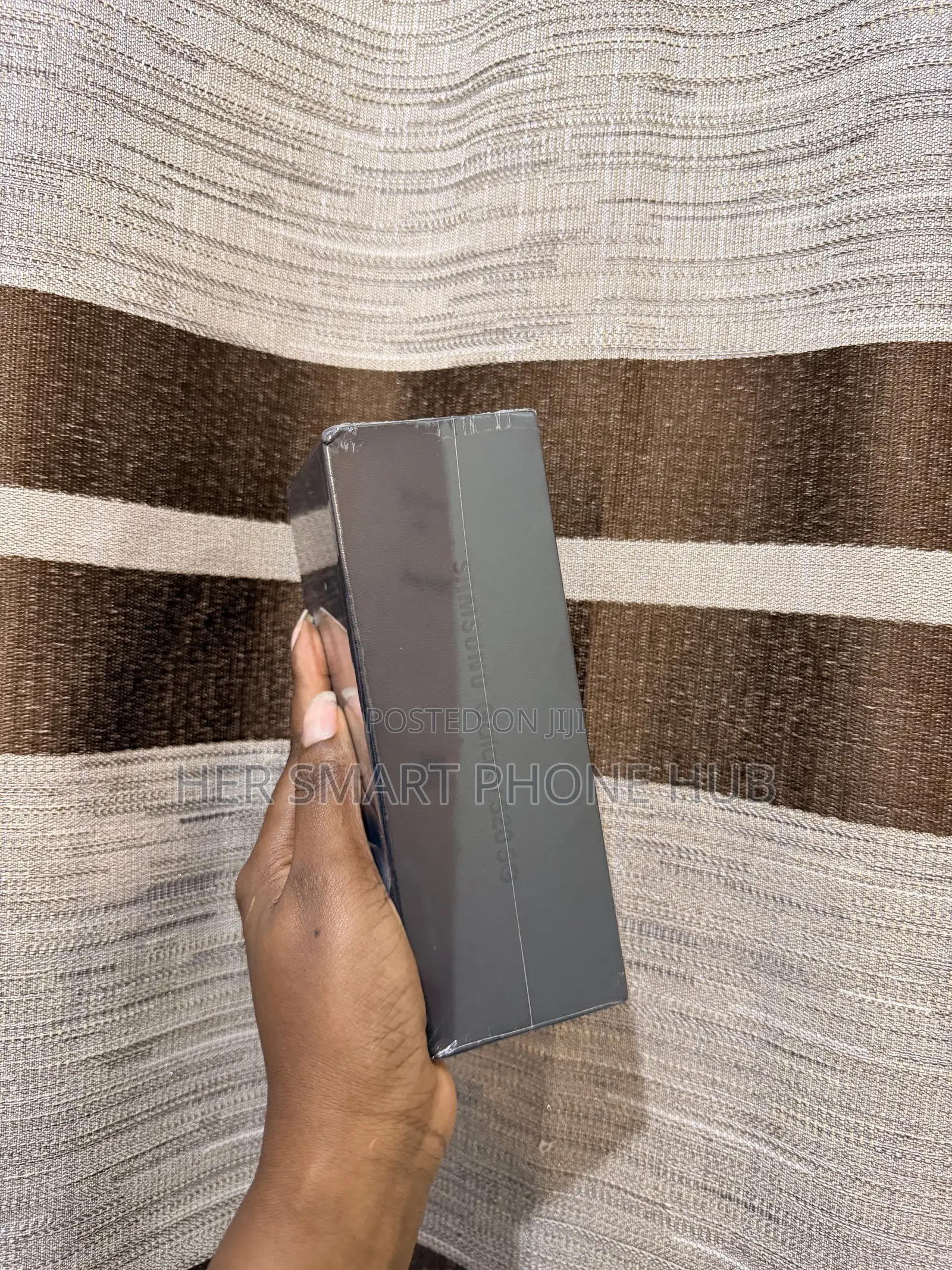 New Samsung Galaxy S20 128 GB Black