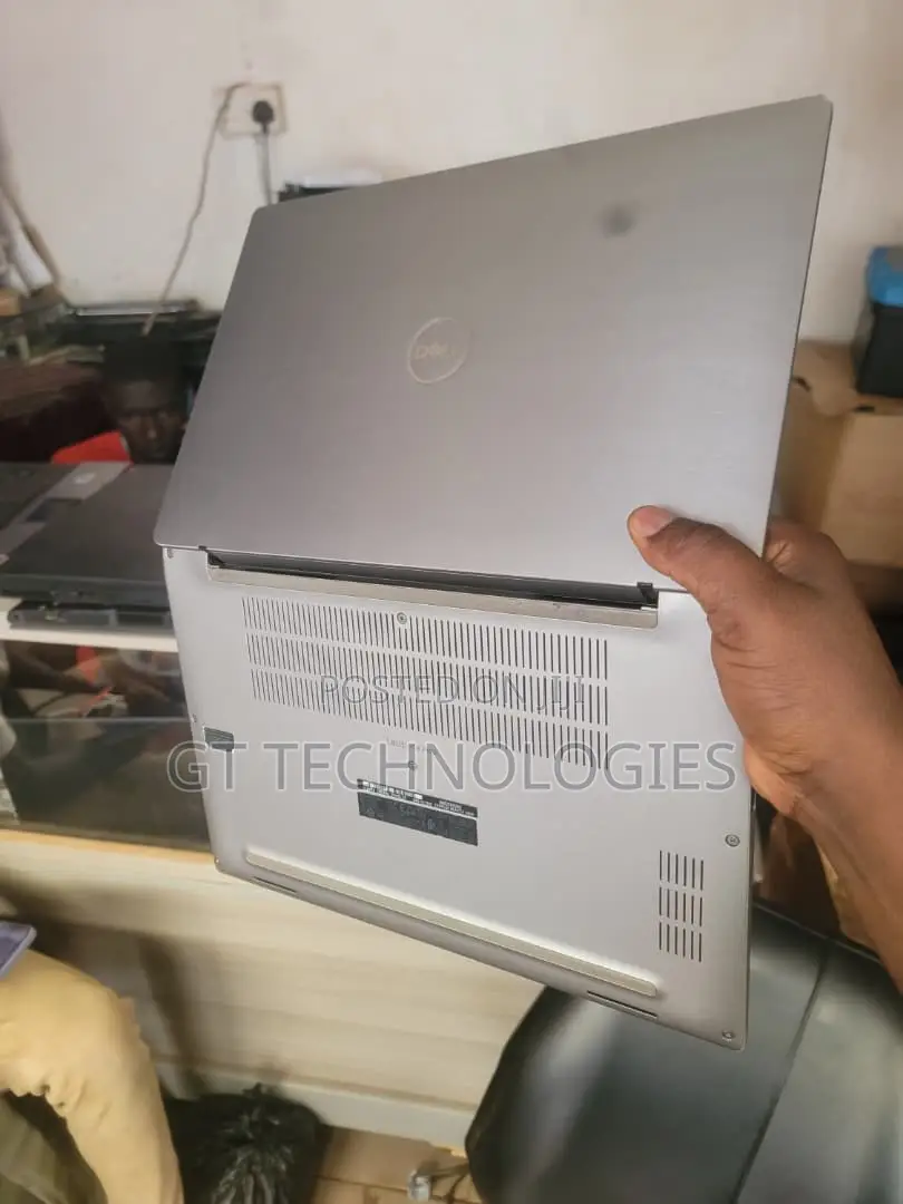 Laptop Dell Latitude 7400 8GB Intel Core i5 SSD 256GB