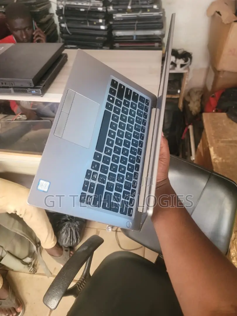 Laptop Dell Latitude 7400 8GB Intel Core i5 SSD 256GB
