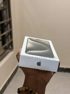 New Apple iPhone 15 Pro 256 GB White