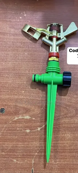 3 Heads Plastic and Brass Garden and Compound Sprinkler
