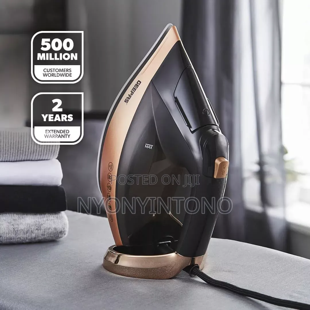 Geepas Auto Temperature Steam Iron