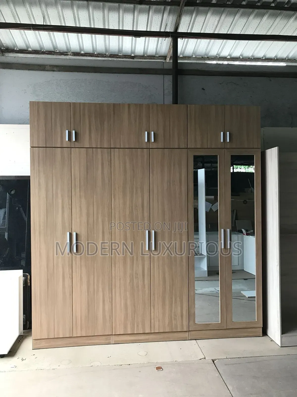 Wardrobe Mount/Wardrobes Entertainment Wardrobes/Media Cabinet