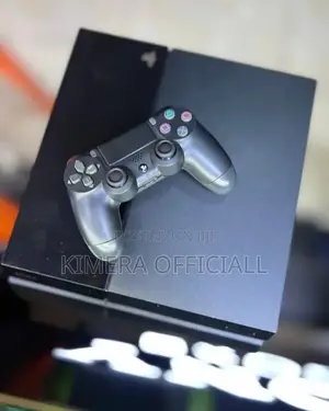Playstation 4 Ready to Play With 2 Controllers Games