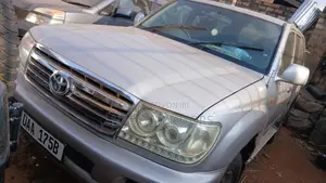 Toyota Land Cruiser Prado 2006 Silver