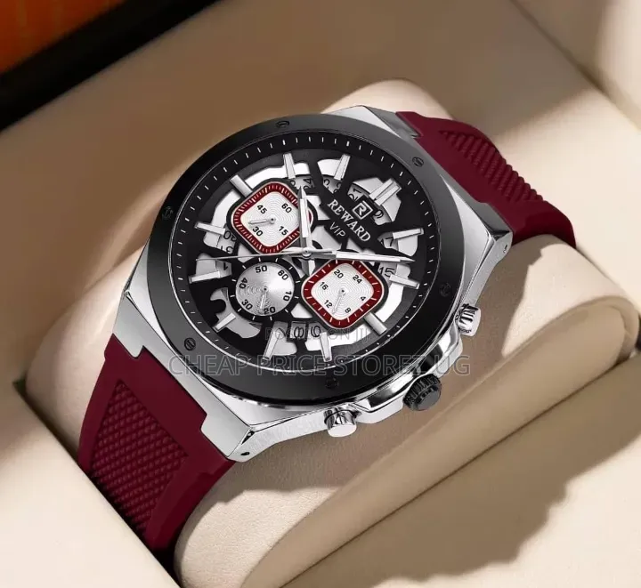 Reward Vip Men's Chronograph Watch, Featuring a Striking Silver Case