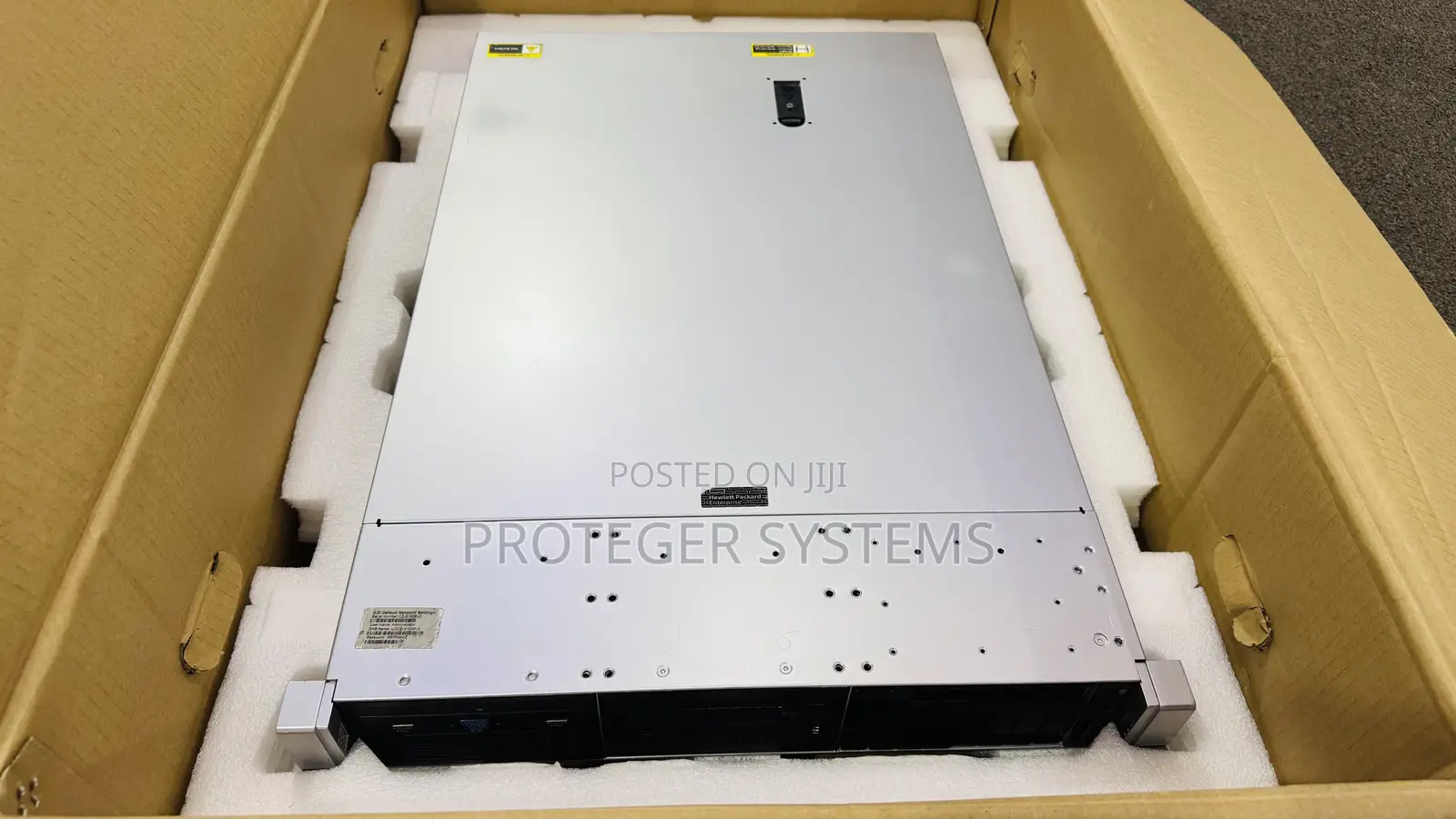 Server HP ProLiant DL380 Gen9 32GB Intel Xeon HDD+SSD 640GB