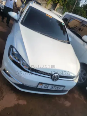 Volkswagen Golf 2017 White