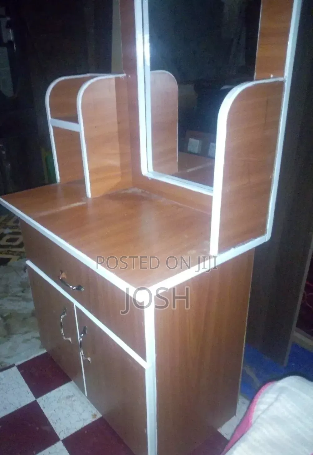 Dressing Mirror