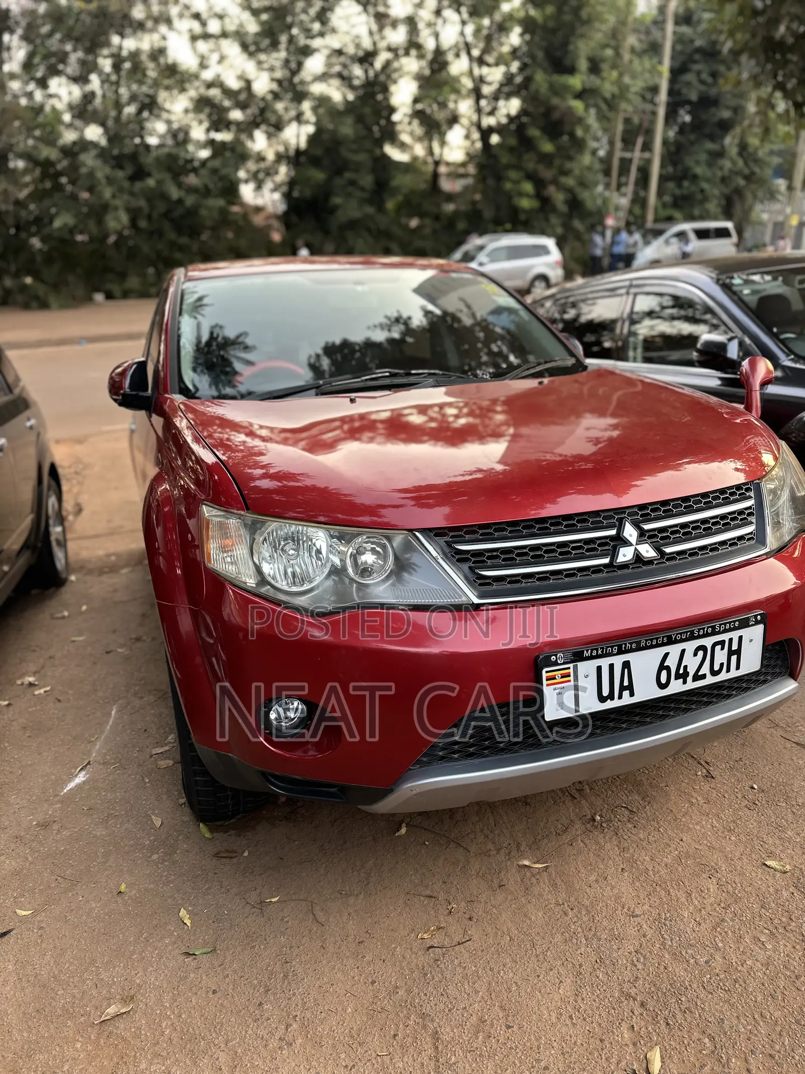 Mitsubishi Outlander 2012 Red