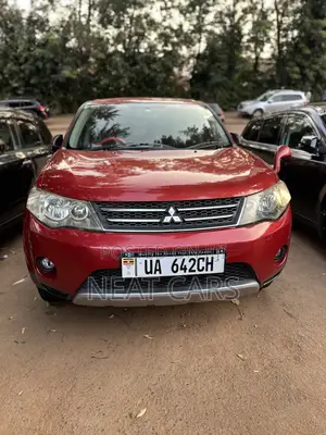 Mitsubishi Outlander 2012 Red