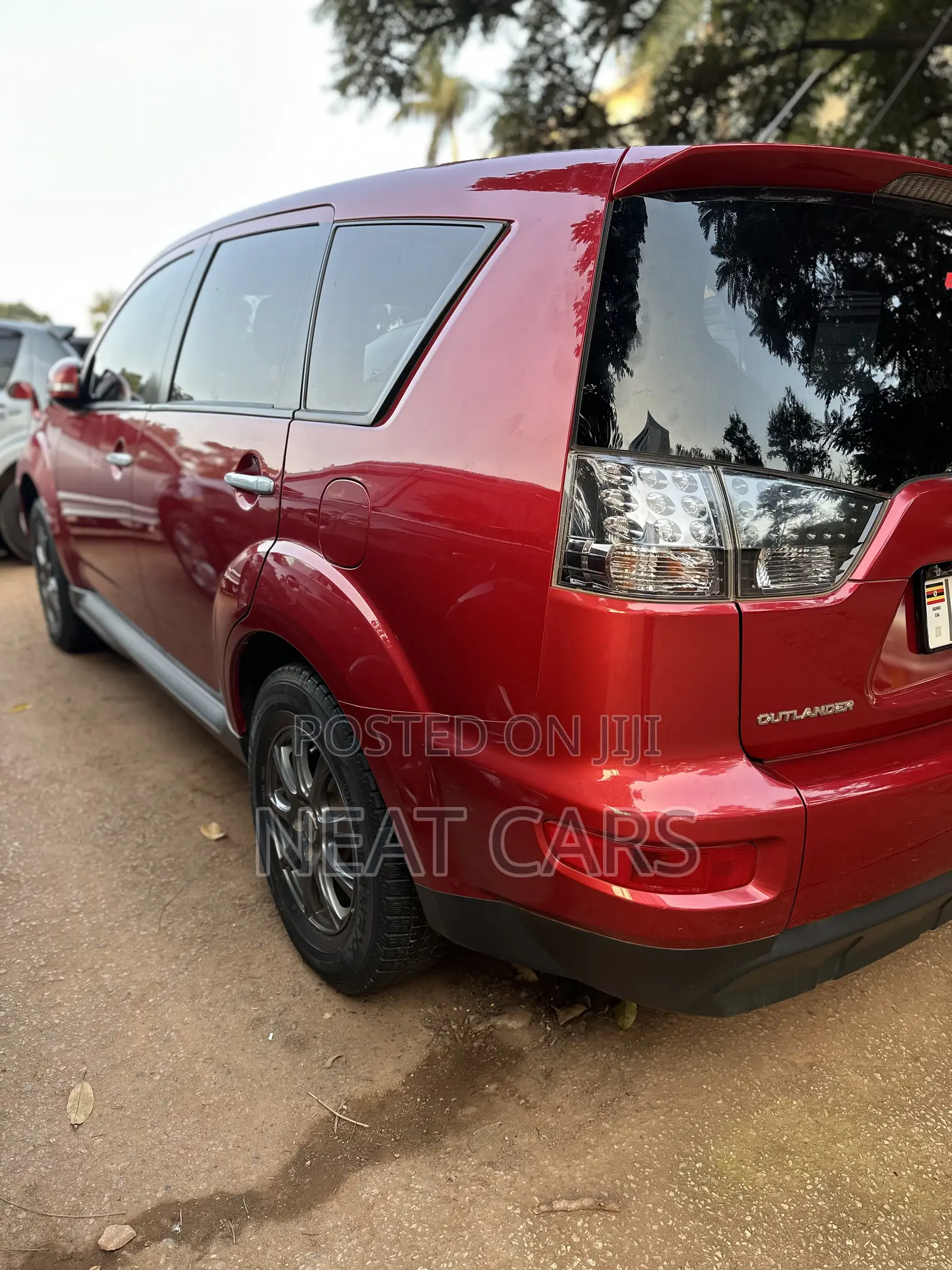 Mitsubishi Outlander 2012 Red