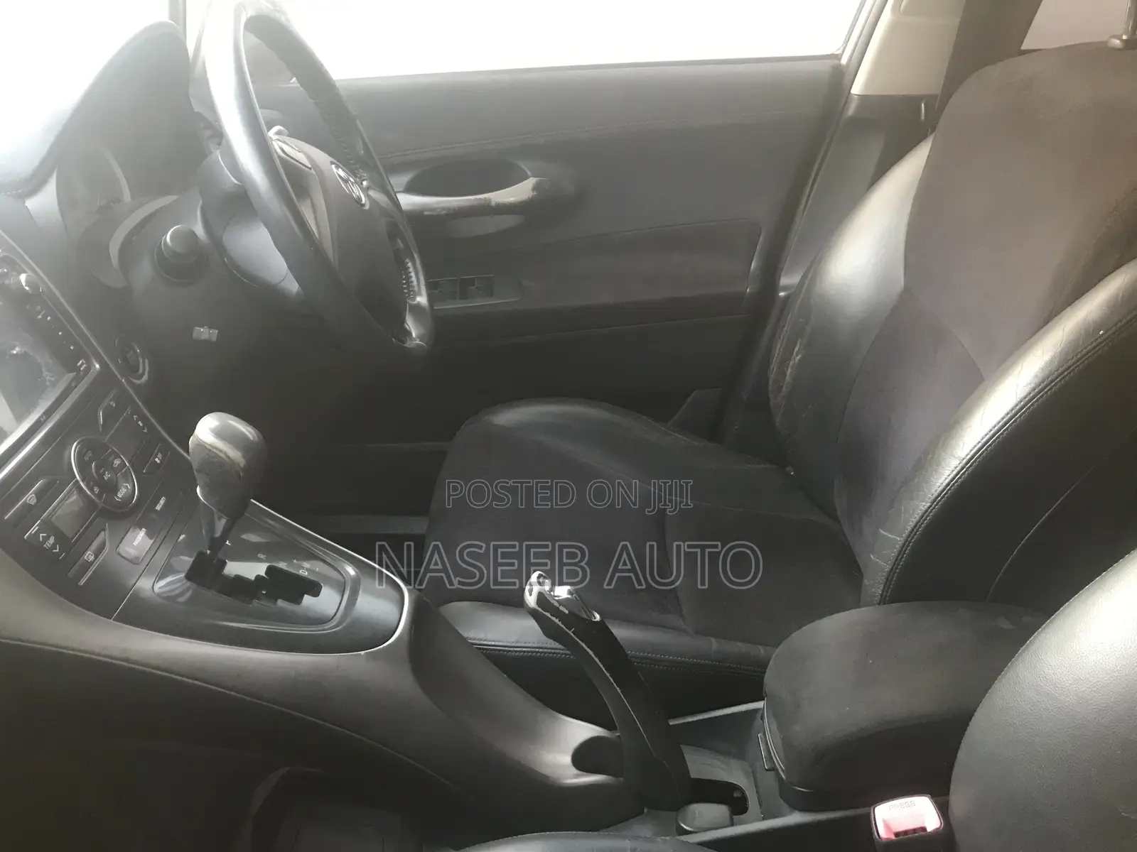Toyota Blade 2009 Silver