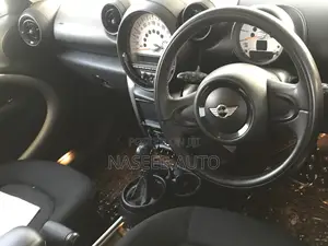 Mini Cooper 2017 White