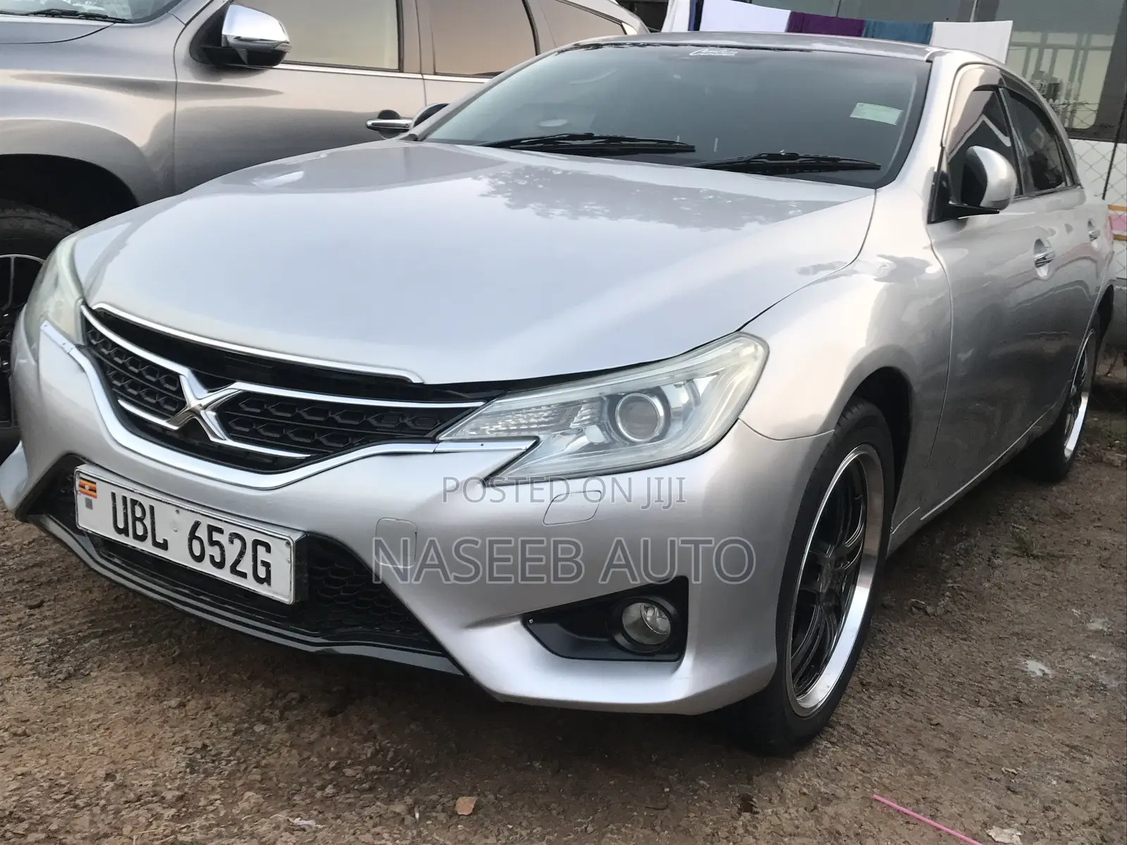 Toyota Mark X 2011 Silver