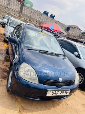 Toyota Vitz 1.3 FWD 3dr 2002 Blue