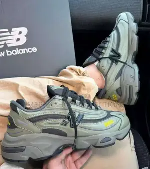 Sneaker Shoes
