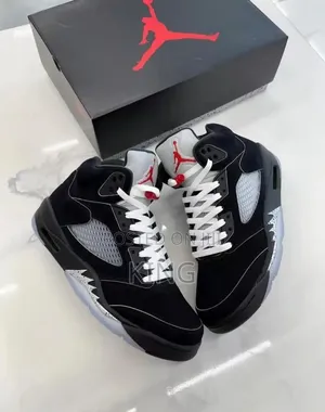 Nike Air Jordan 5 Retro Og "Black Metallic Reimagined,"