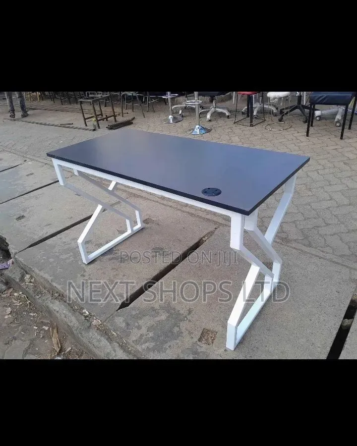 Office Table/Office Table/Officetable/Officetable/Officetables/Table1