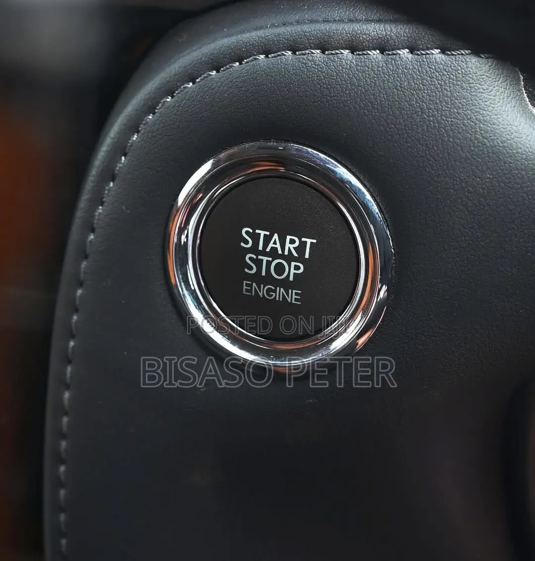 Lexus LX 570 AWD 2018 Gray