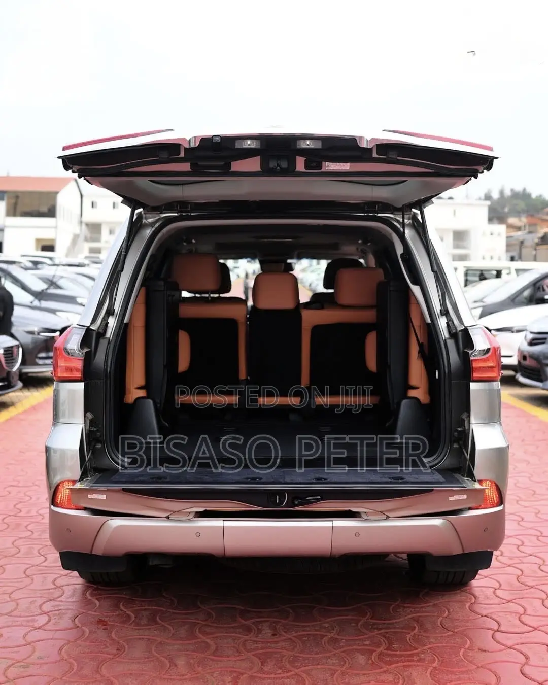 Lexus LX 570 AWD 2018 Gray