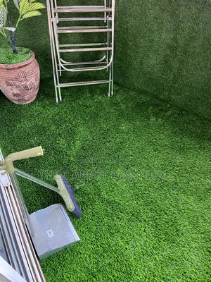 Kids Grass Carpets Comfortable Per Squaremeter