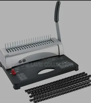 Deli 3870 Comb Binding Machine With Manual Punch Handle and 21 Holes.