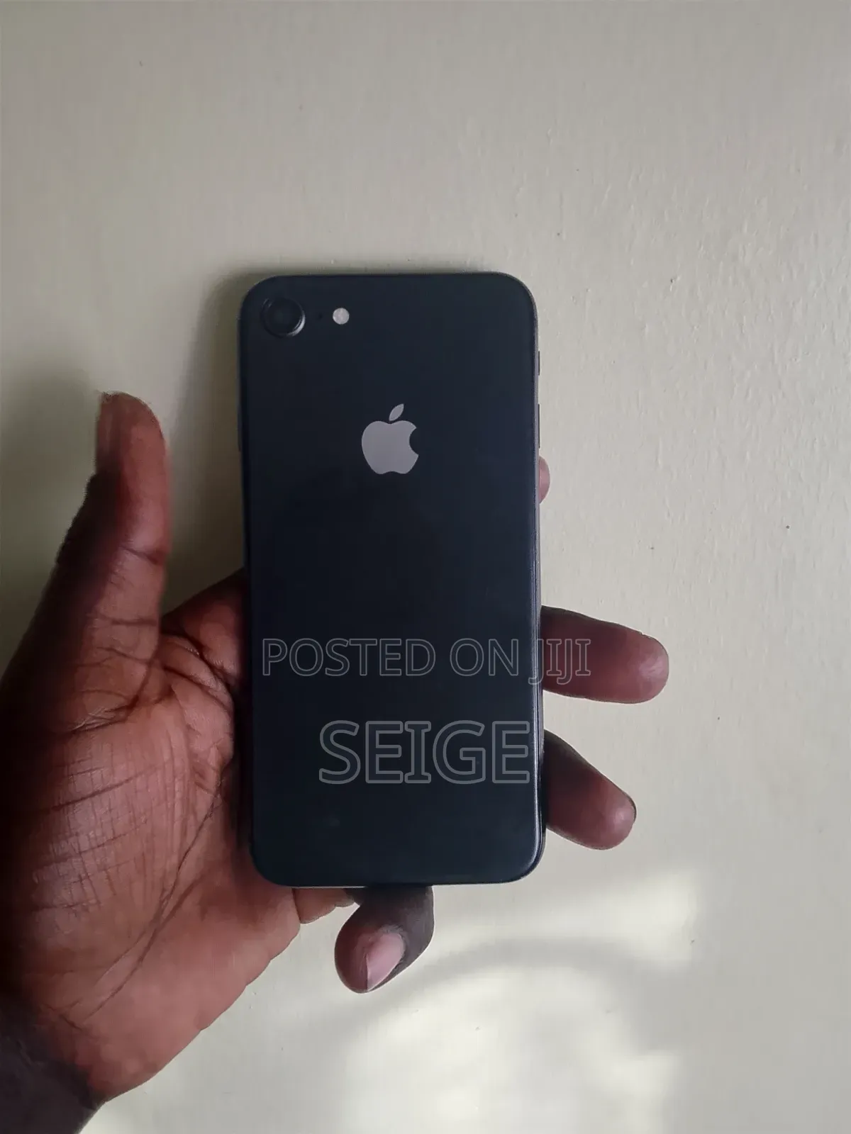 Apple iPhone 8 64 GB Black