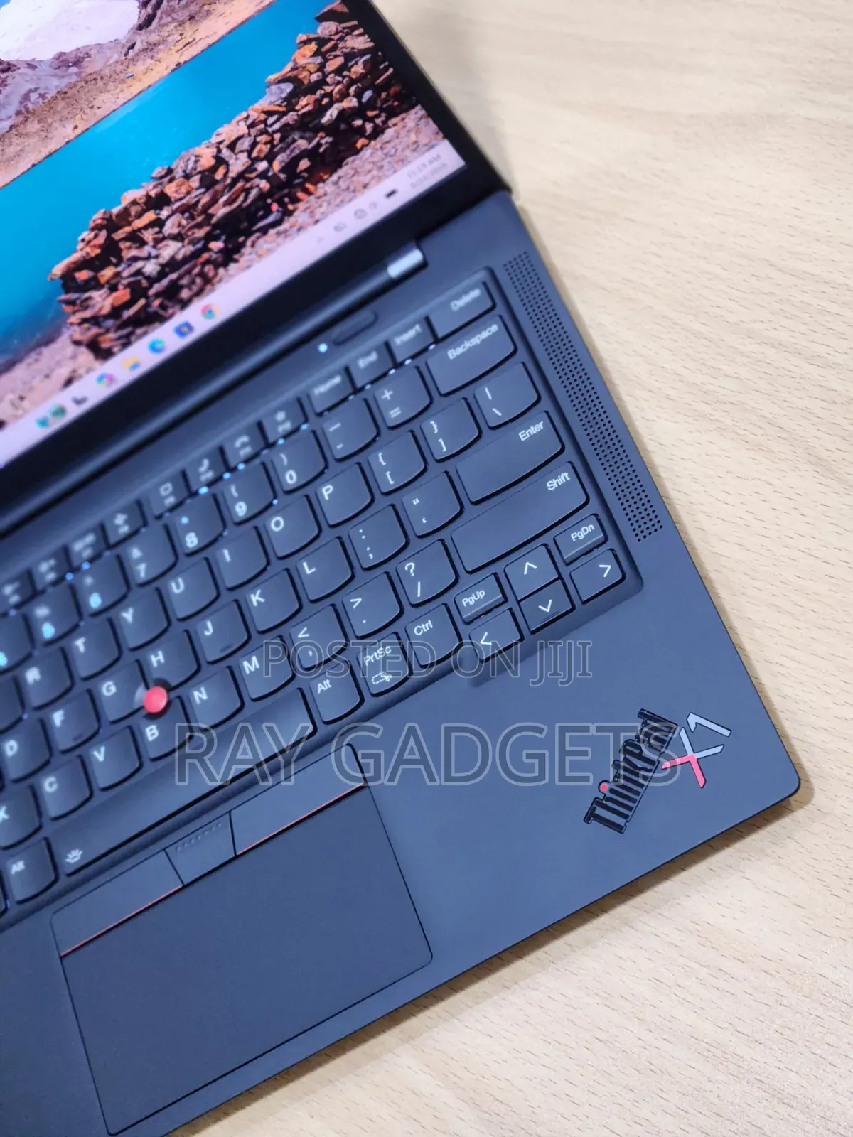 New Laptop Lenovo ThinkPad X1 Carbon 16GB Intel Core i7 SSD 256GB